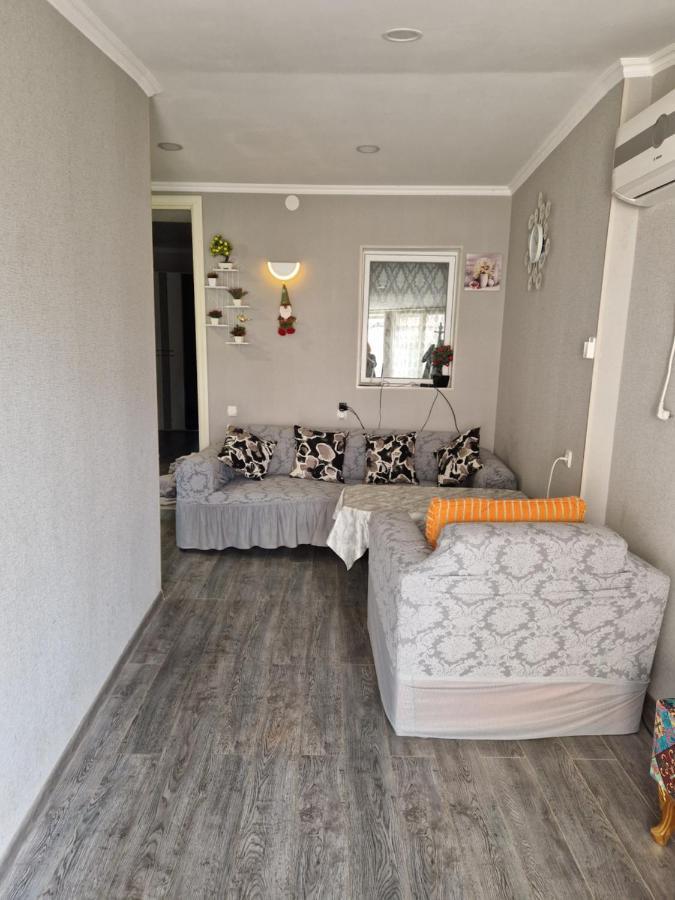 Larisa Apartment Tbilisi Exterior foto